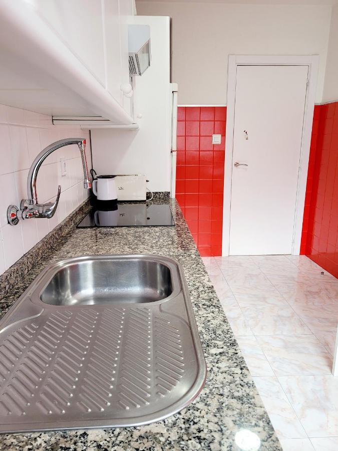 شقة Amplio Piso Con Vistas En La Entrada Del Camino C4 سانتياغو دي كومبوستيلا المظهر الخارجي الصورة